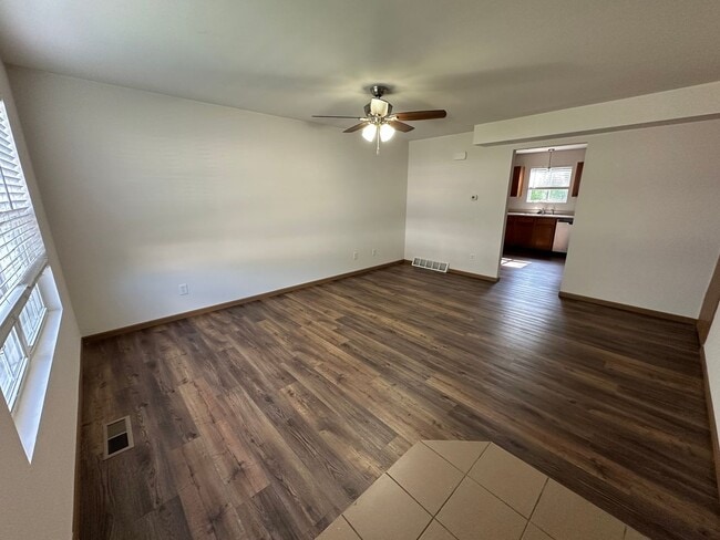 Building Photo - 222-228 Truman Ct.