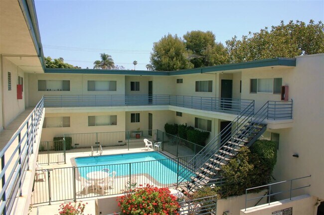 Building Photo - 3686 S Centinela Ave