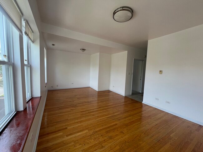 Living Room - 3135 W 40th Pl