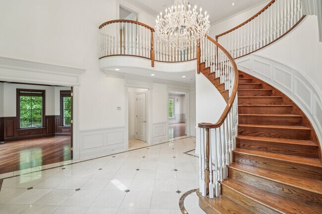 Foto del edificio - 55 McDermott Way