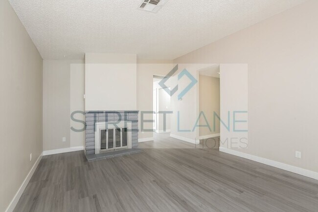 Foto del edificio - REDUCED!