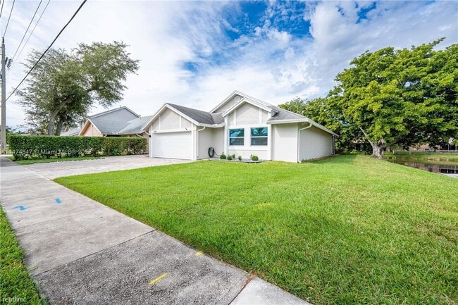 Building Photo - 3 br, 2 bath House - Sawgrass Estates