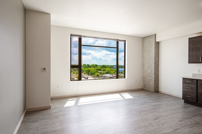 Interior Photo - Lyric