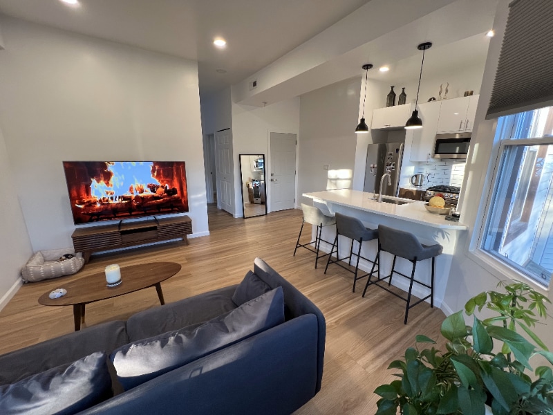 Photo - 3422 W Schubert Ave (Chicago, IL)