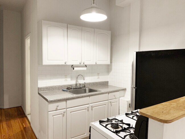 Foto del edificio - 215 N 6th St