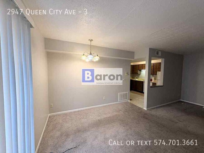 Foto del edificio - 2947 Queen City Ave