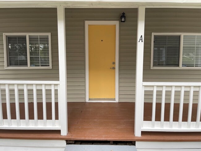 Building Photo - 150 S Lincoln St