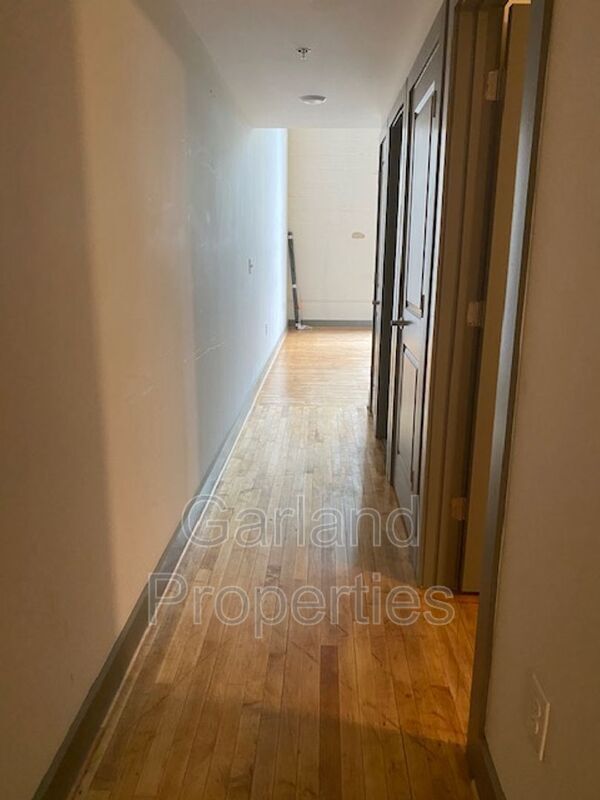 Foto del edificio - 821 Salem Ave SW