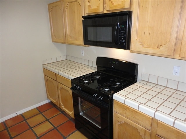 Building Photo - 10136 Calabacillas Ct NW