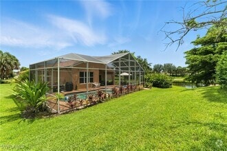 Building Photo - 2085 Painted Palm Dr