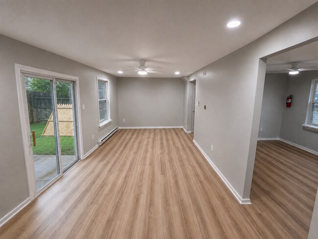 Foto del edificio - 97 Berkshire Rd