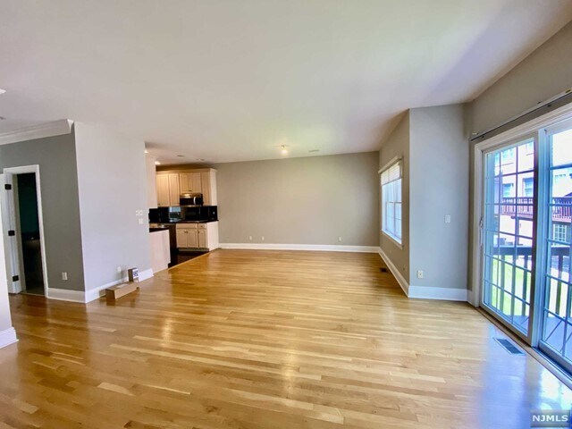 Building Photo - 125 Stonegate Trail