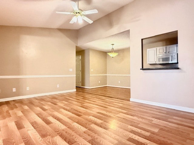 Building Photo - 533 3rd Loop Rd