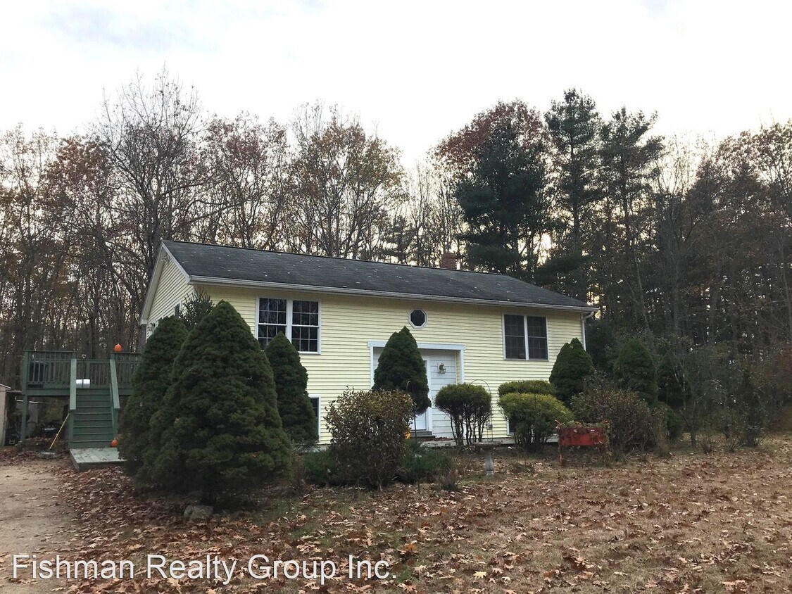 17 Nicole Way, Gorham, ME 04038 House Rental in Gorham, ME