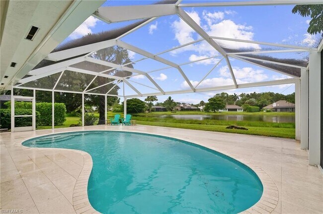 Foto del edificio - 2218 Kings Lake Blvd