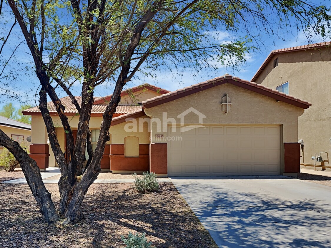 Primary Photo - 14847 W Windrose Dr