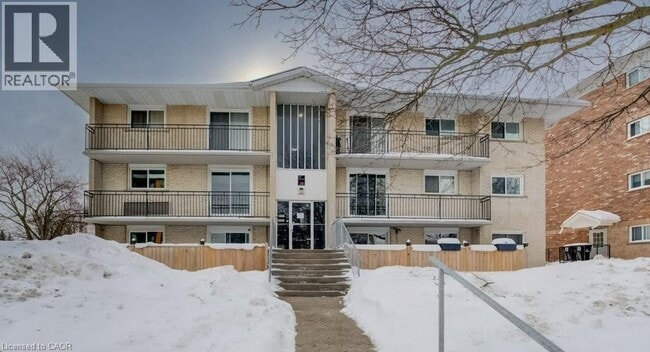 Building Photo - 317 Erb St. W