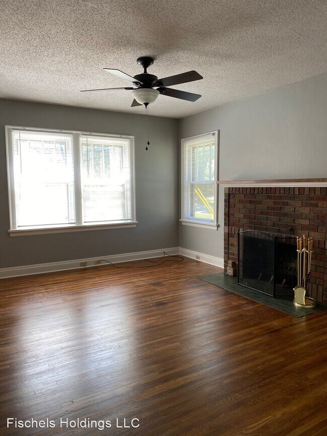 Building Photo - 2 br, 1 bath House - 911 Kimball Ave