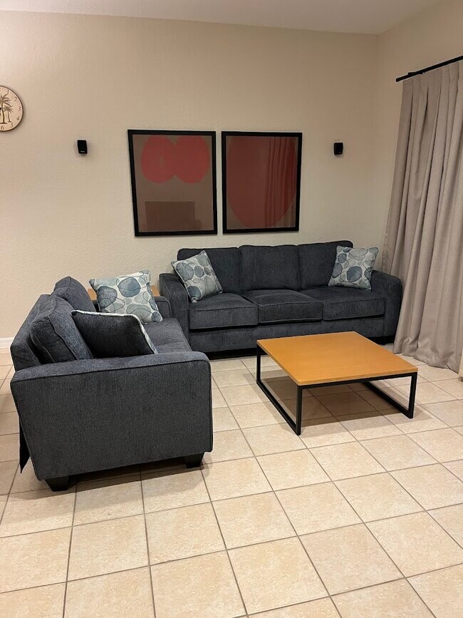 Foto del edificio - 2723 Impala Ln