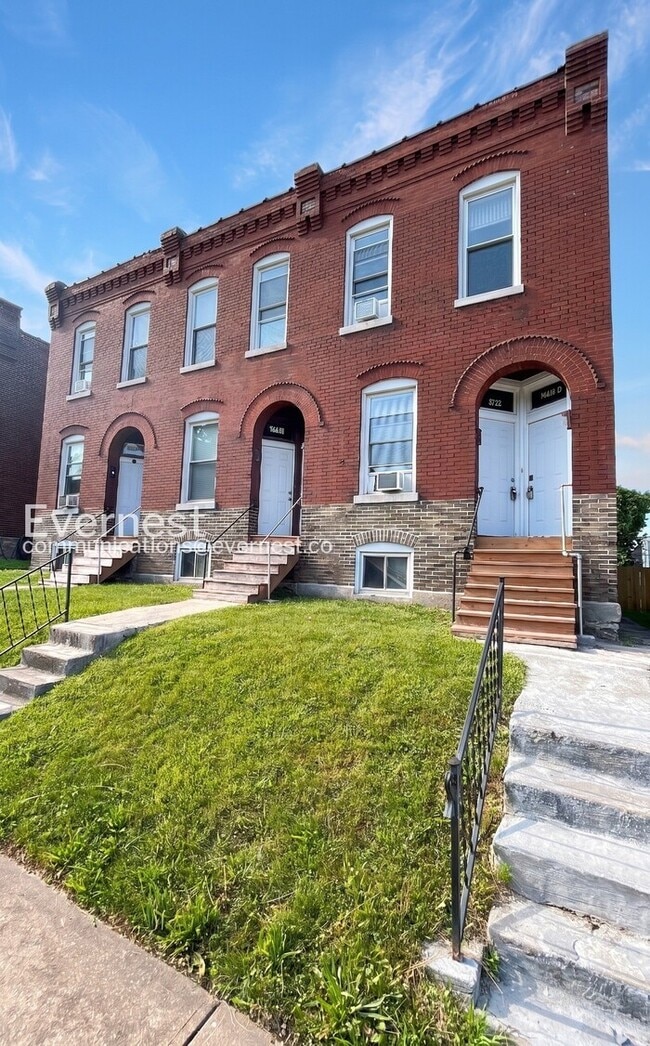 Building Photo - 3722A Fairview Ave