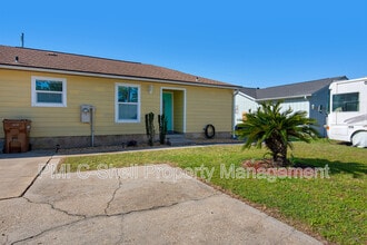 Building Photo - 3531 Southwind Dr