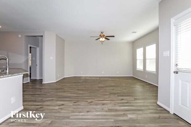 Foto del edificio - 16315 Westley Ridge Dr