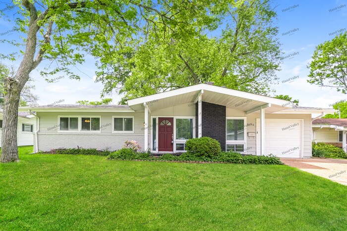 Primary Photo - 3190 Kingsley Dr