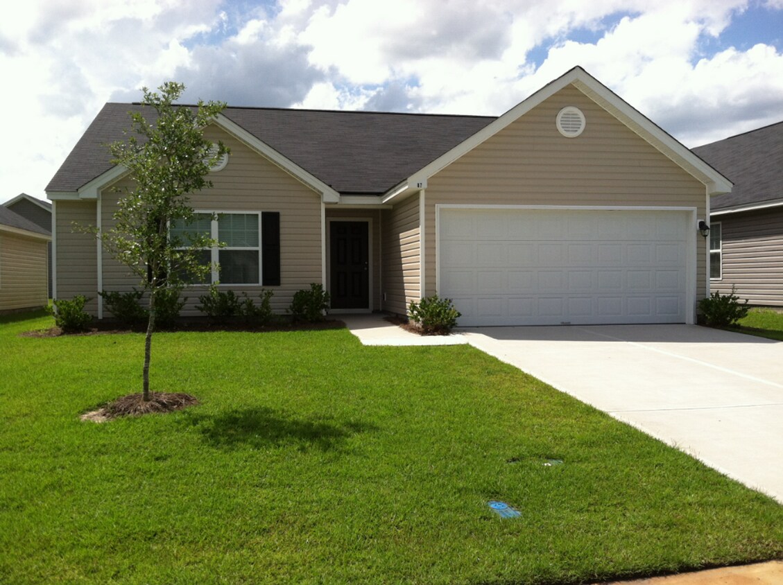 87 Roseberry Cir, Port Wentworth, GA 31407 House Rental in Port