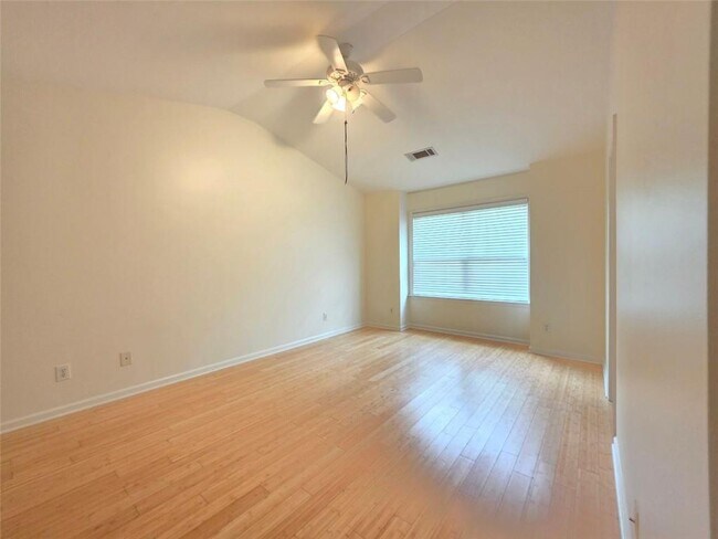Foto del edificio - 1685 Southgate Mill Dr