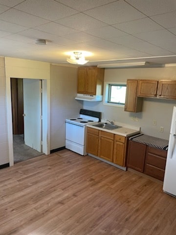 Kitchen - 913 S Main St