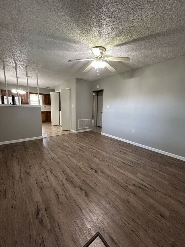 Foto del edificio - 909 E Quincy St
