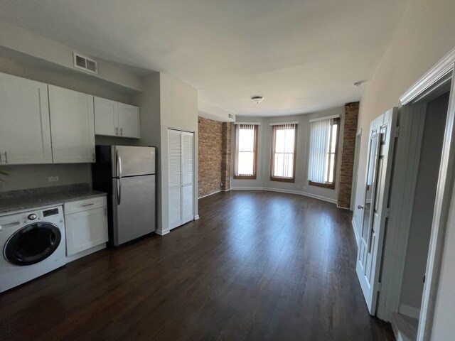 Foto del edificio - 1447 W 17th St