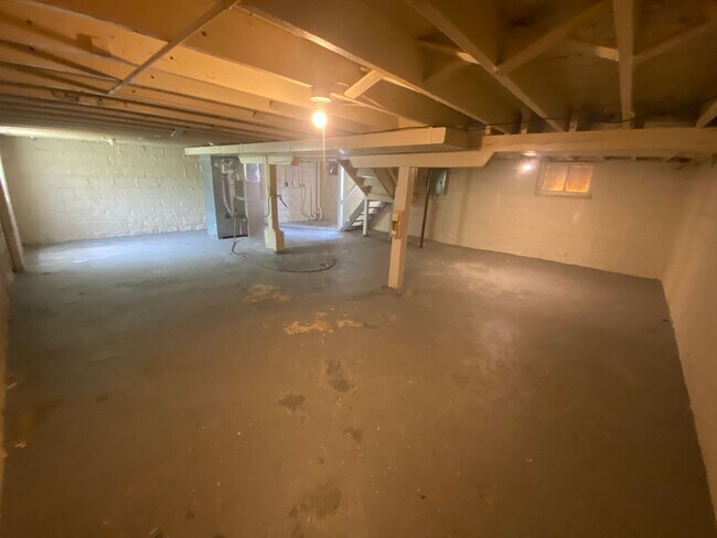 Foto del edificio - Brick Two Bedroom in Jennings