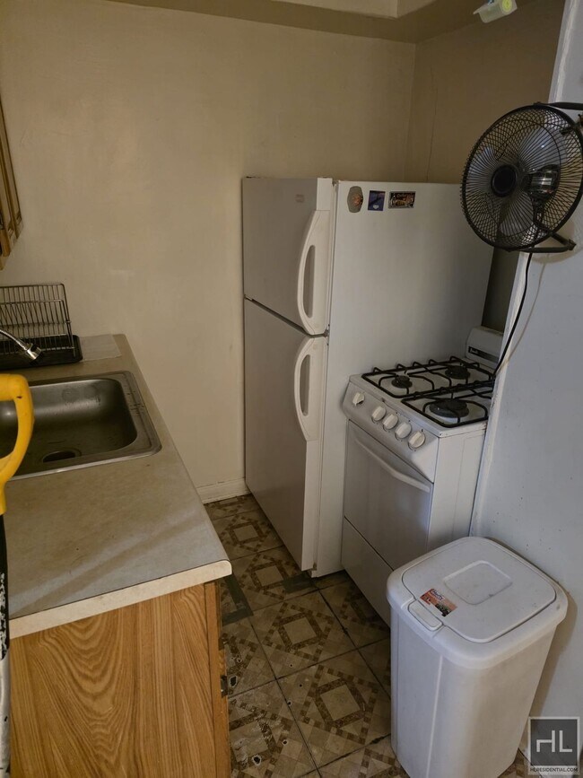 Foto del edificio - ATLANTIC AVENUE