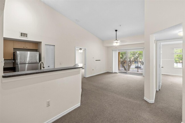 Foto del edificio - 4280 San Marino Blvd