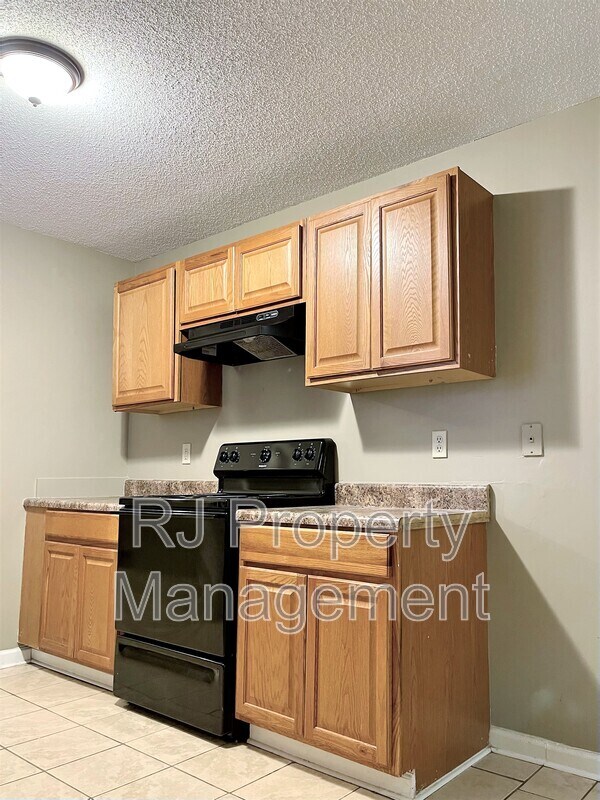 Foto del edificio - 4615 Addington Dr