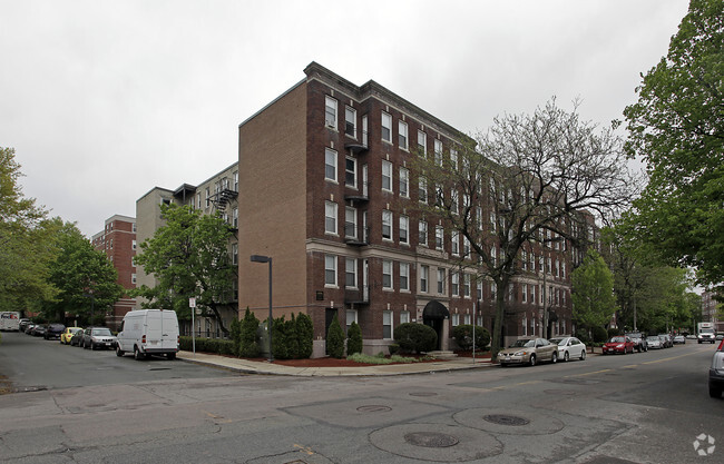 Building Photo - Washington Heights