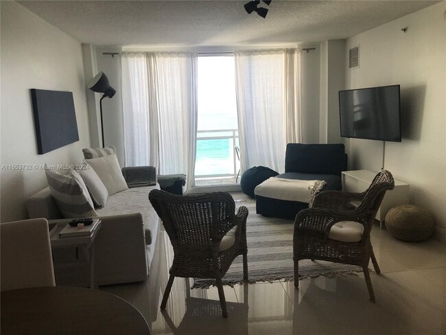Building Photo - 6917 Collins Ave