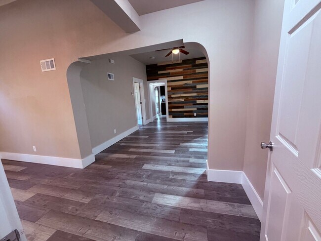 Foto del edificio - 2040 N 28th St