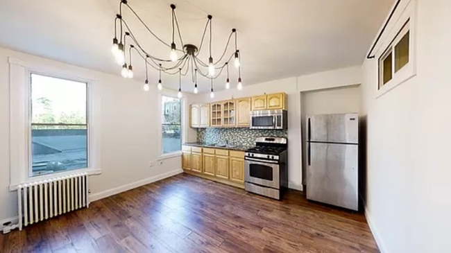 Kitchen - 172 Bedford Ave