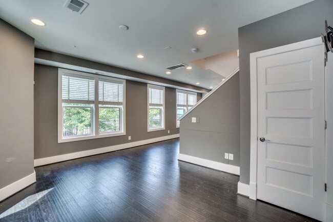 Foto del edificio - 777 Morton St NW