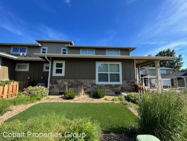 Building Photo - 3 br, 2.5 bath House - 2755 SW Greens Blvd...