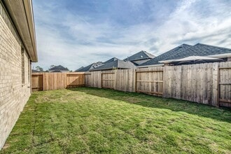 Building Photo - 9304 Colonial Bent Pl
