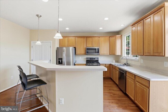 Foto del edificio - 4604 Carisbrooke Ln