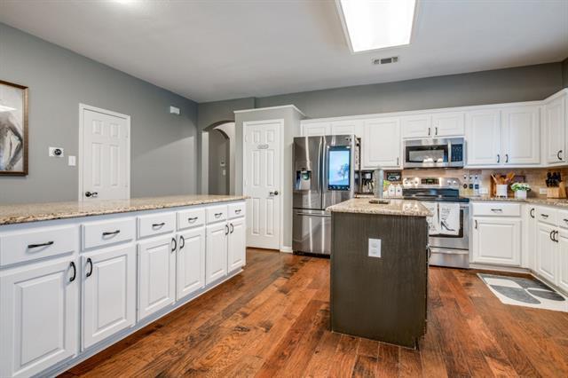 Building Photo - 4209 Sandalwood Ln