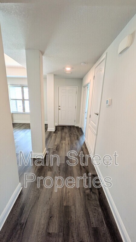 Foto del edificio - 4407 Wilmington Way
