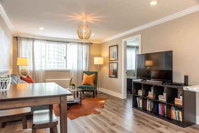 Foto del edificio - 215 Piedmont Ave NE