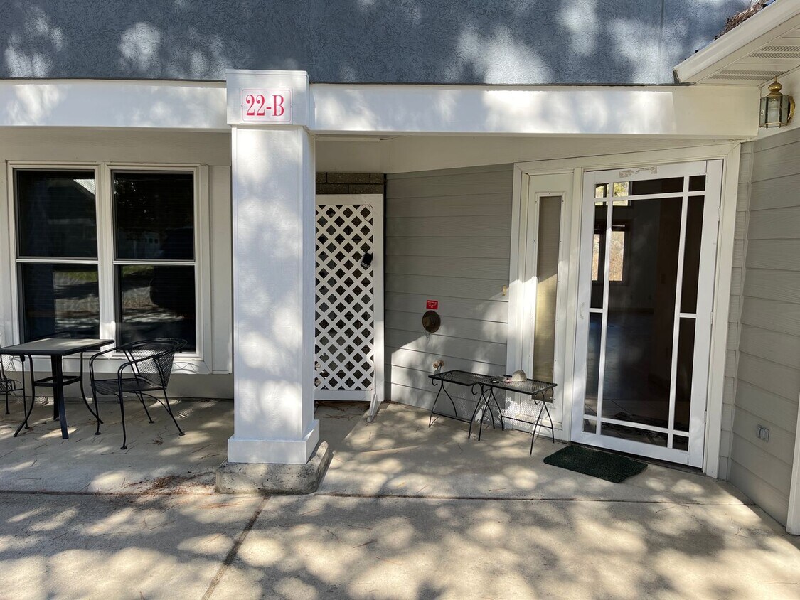 Primary Photo - Clancy Condo in Age Restricted Neighborhood