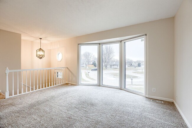 Foto del edificio - 7926 Primrose Ct
