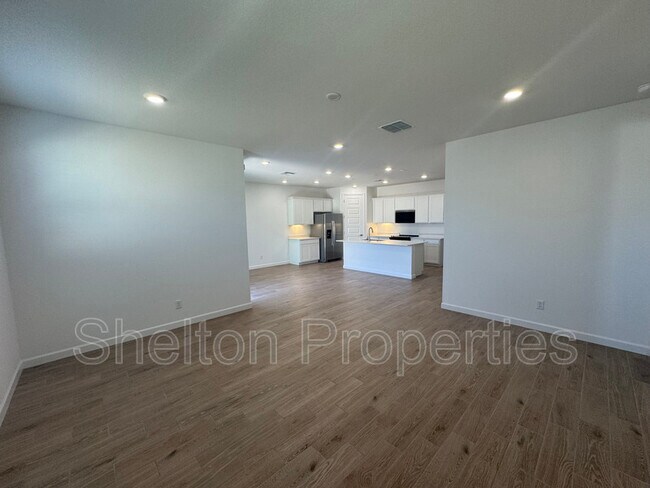 Foto del edificio - 17746 W Turquoise Ave